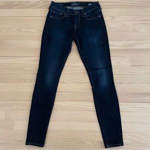 Lucky brand dark wash Charlie Skinny 00/24